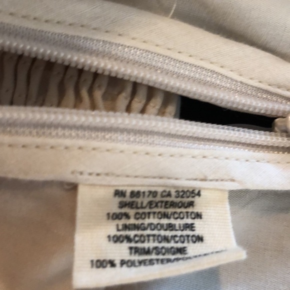 Florets Sleeveless Peplum Embellished To - Picture 7 of 8